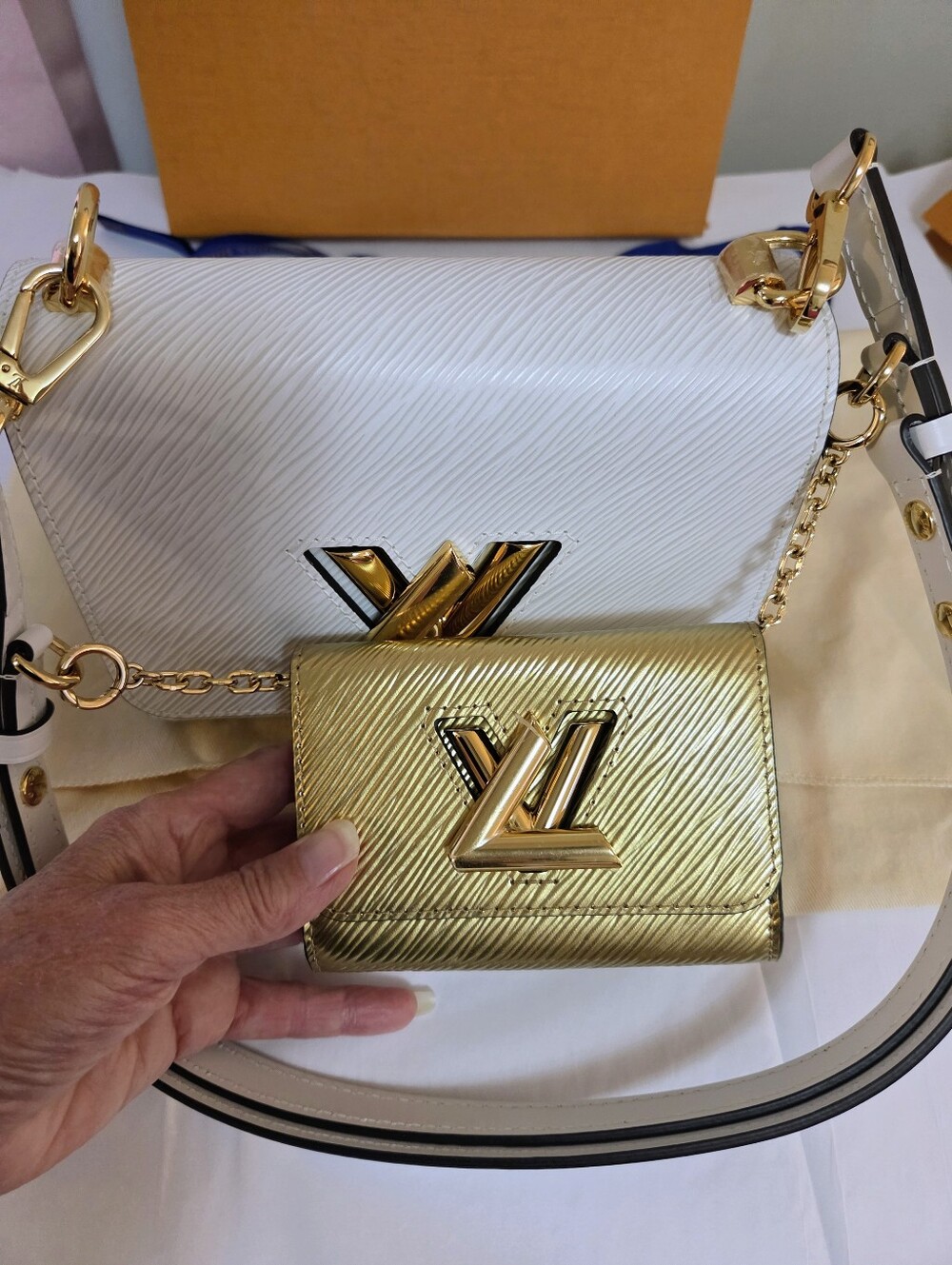 LV Twist PM, White And Gold With Mini Bag, Leather And Gold Chain Strap.